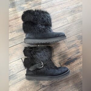 UGG Black Suede Fur Cuff Buckle Boots Women’s Size 9